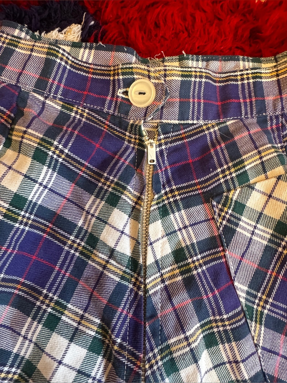 50s Vintage High Waisted Plaid Shorts - Picture 5 of 10